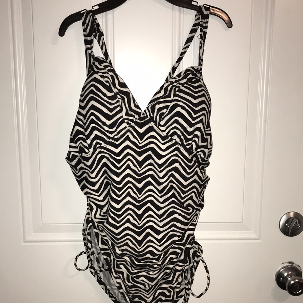 Lane Bryant size 22.   Swim top